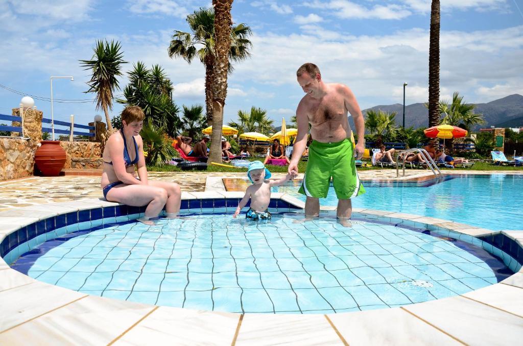 Cretan Family Apartments Malia Esterno foto