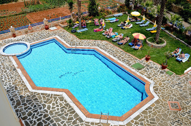 Cretan Family Apartments Malia Esterno foto
